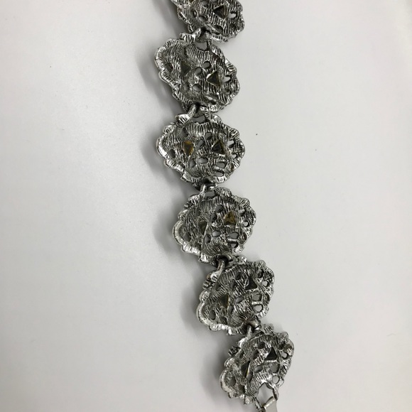 VTG Chunky Bracelet - Picture 5 of 8